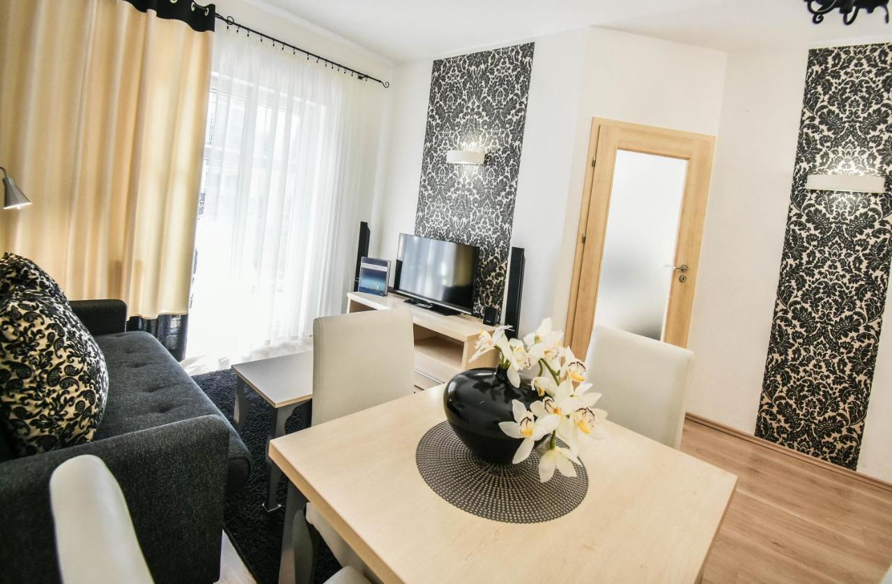 Apartamenty Przy Promenadzie Trzy Korony Z Sypialnia & Parking - Apartamenty Na Wyspie Swinemünde Exterior foto