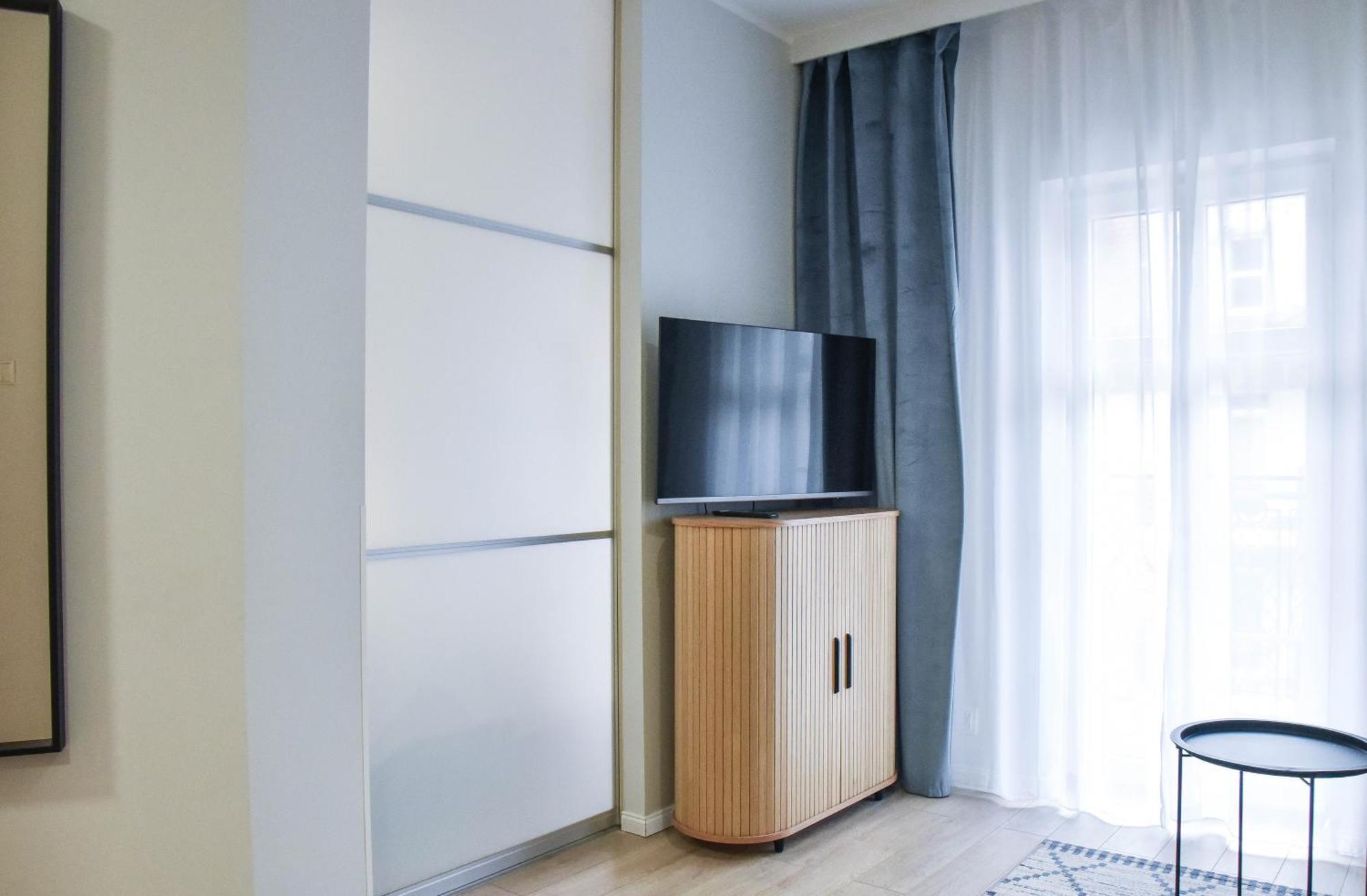 Apartamenty Przy Promenadzie Trzy Korony Z Sypialnia & Parking - Apartamenty Na Wyspie Swinemünde Exterior foto