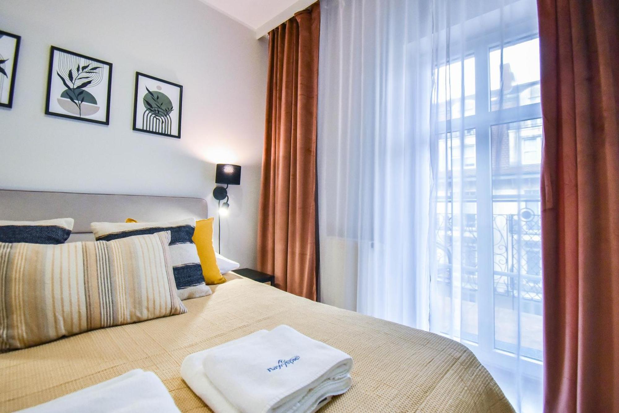 Apartamenty Przy Promenadzie Trzy Korony Z Sypialnia & Parking - Apartamenty Na Wyspie Swinemünde Exterior foto