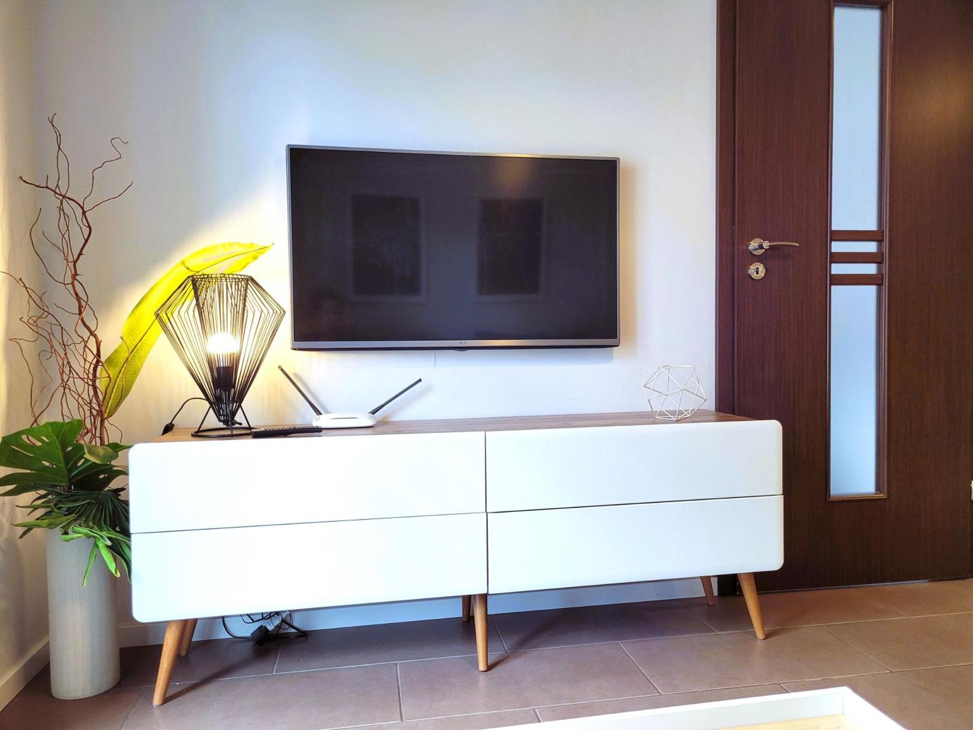 Apartamenty Przy Promenadzie Trzy Korony Z Sypialnia & Parking - Apartamenty Na Wyspie Swinemünde Exterior foto