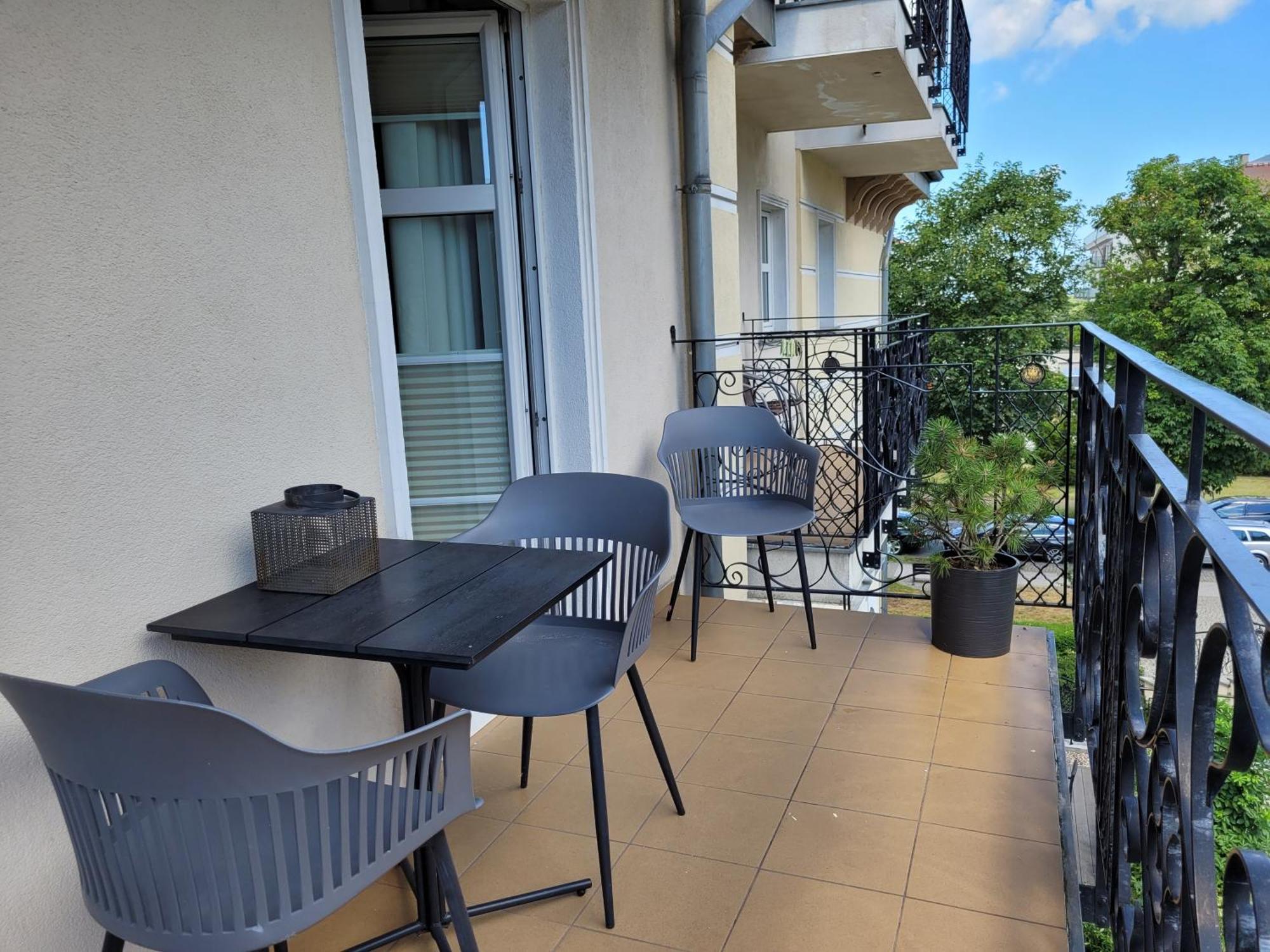 Apartamenty Przy Promenadzie Trzy Korony Z Sypialnia & Parking - Apartamenty Na Wyspie Swinemünde Exterior foto